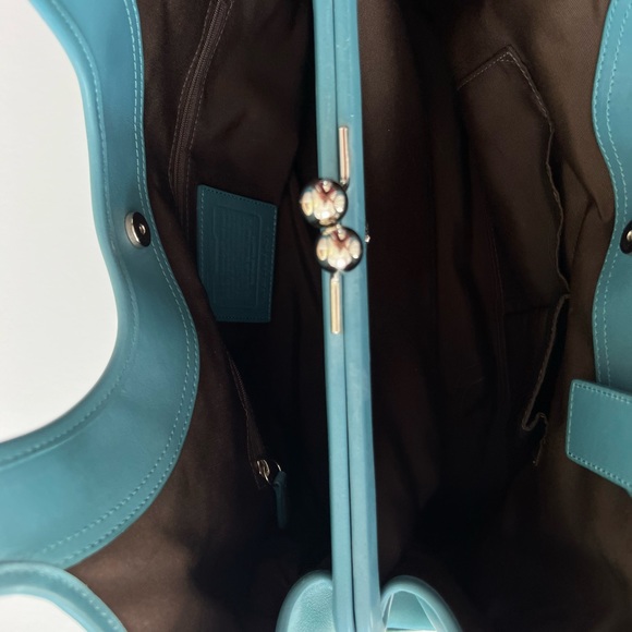 Coach Ergo Kiss Lock Teal Hobo - Picture 3 of 11